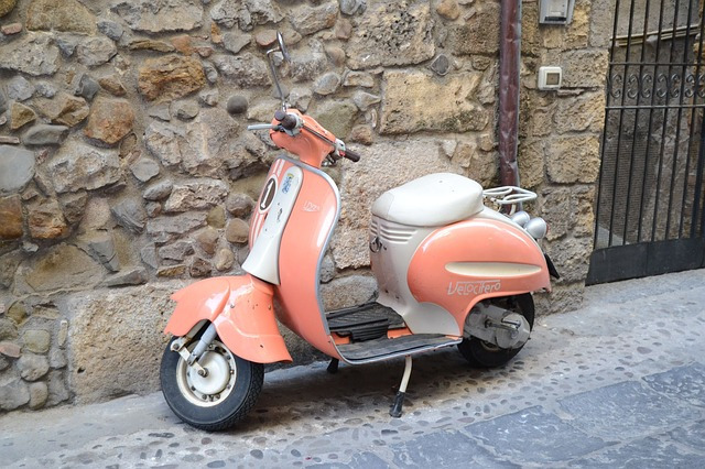 vespa-807998-640.jpg